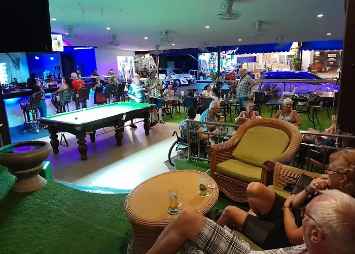 Oasis Apartments & Bar